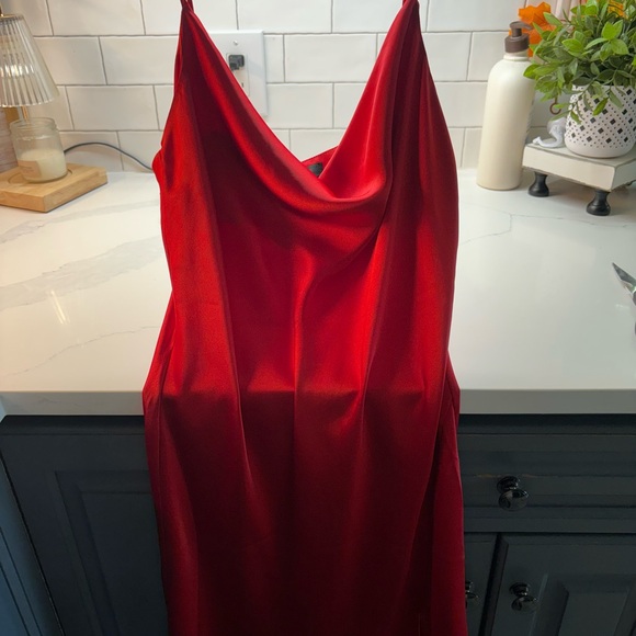 Dynamite dress - Picture 1 of 4